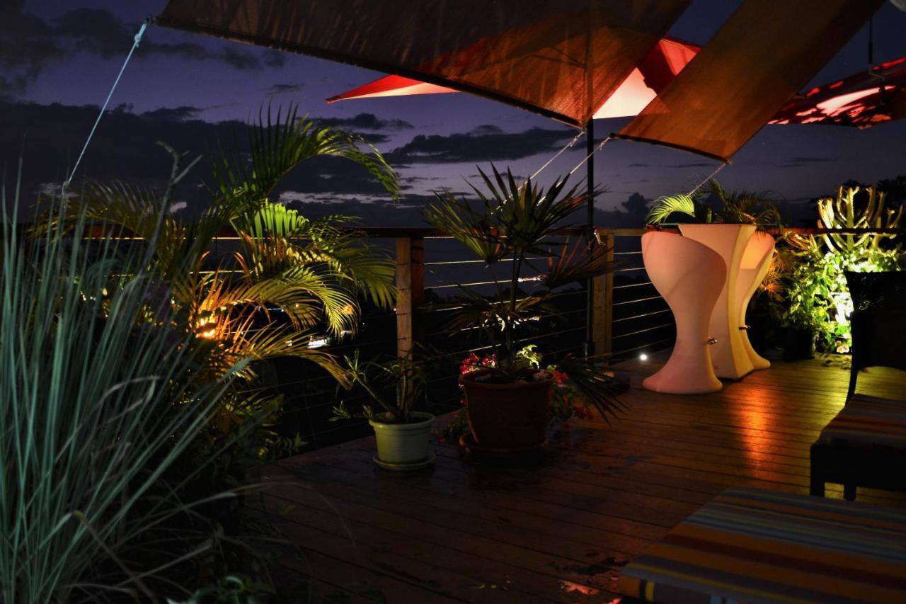 Manava Tahara'A Home Stay Mahina Exterior photo